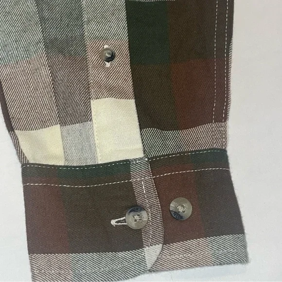 Ducks Unlimited Flannel Shirt Mens Medium Brown Plaid Long Sleeve Button Up NWT - Picture 8 of 13